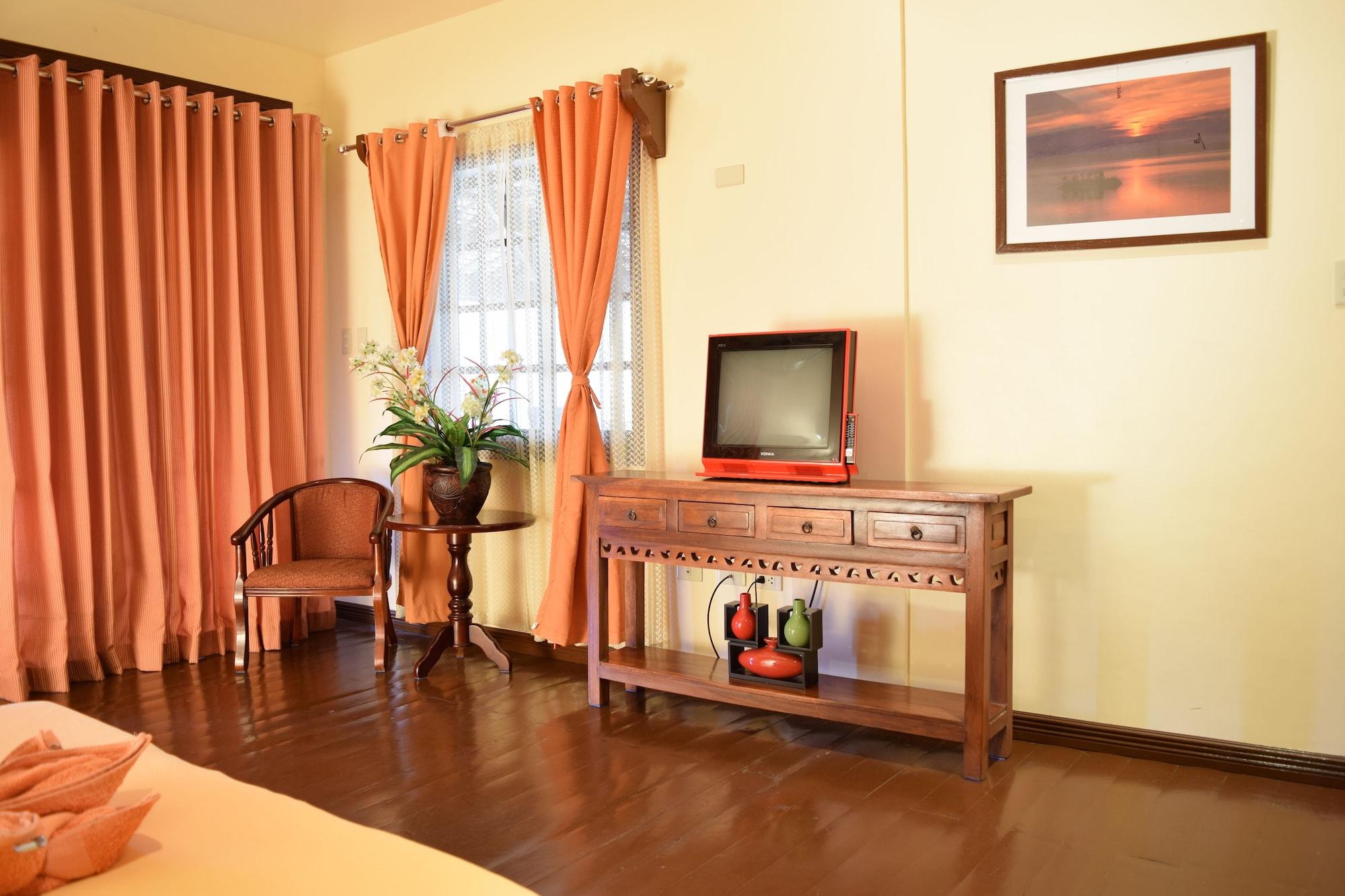 Tribal Hills Mountain Resort Puerto Galera Εξωτερικό φωτογραφία
